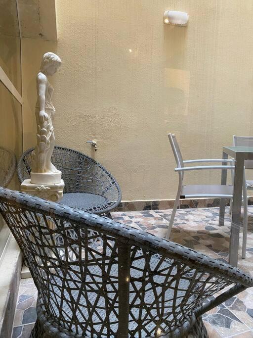 Vallettadreamsuites Groud Floor Shared Sea View Rooof Terrace ภายนอก รูปภาพ